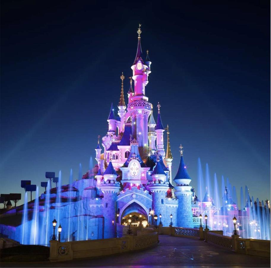 *Disneyland-Paris* 4Pers, Parking, Wifi Chessy  Exterior photo